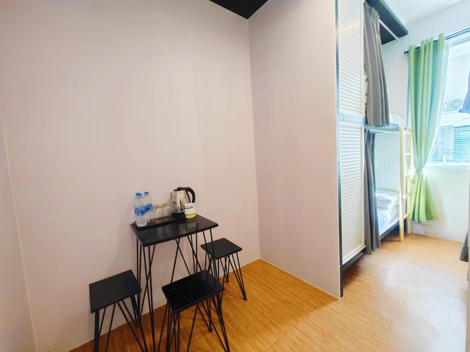 Ostay Asoke Bangkok Makkasan Exterior photo