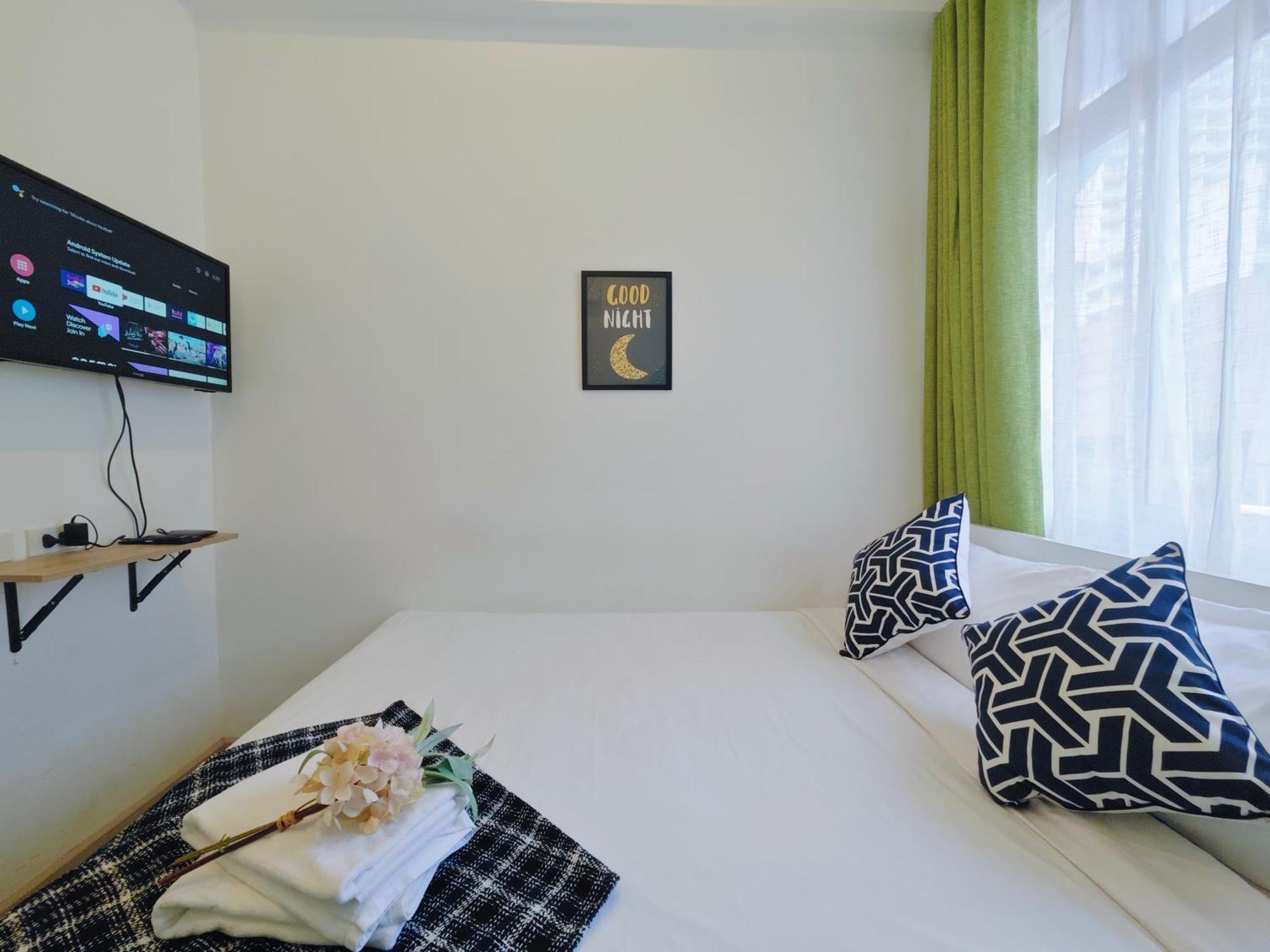 Ostay Asoke Bangkok Makkasan Exterior photo