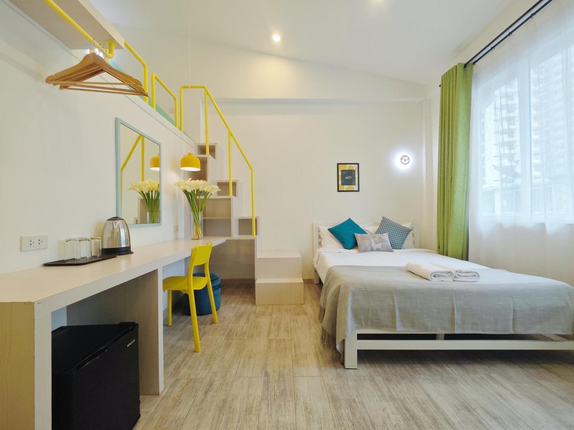 Ostay Asoke Bangkok Makkasan Exterior photo